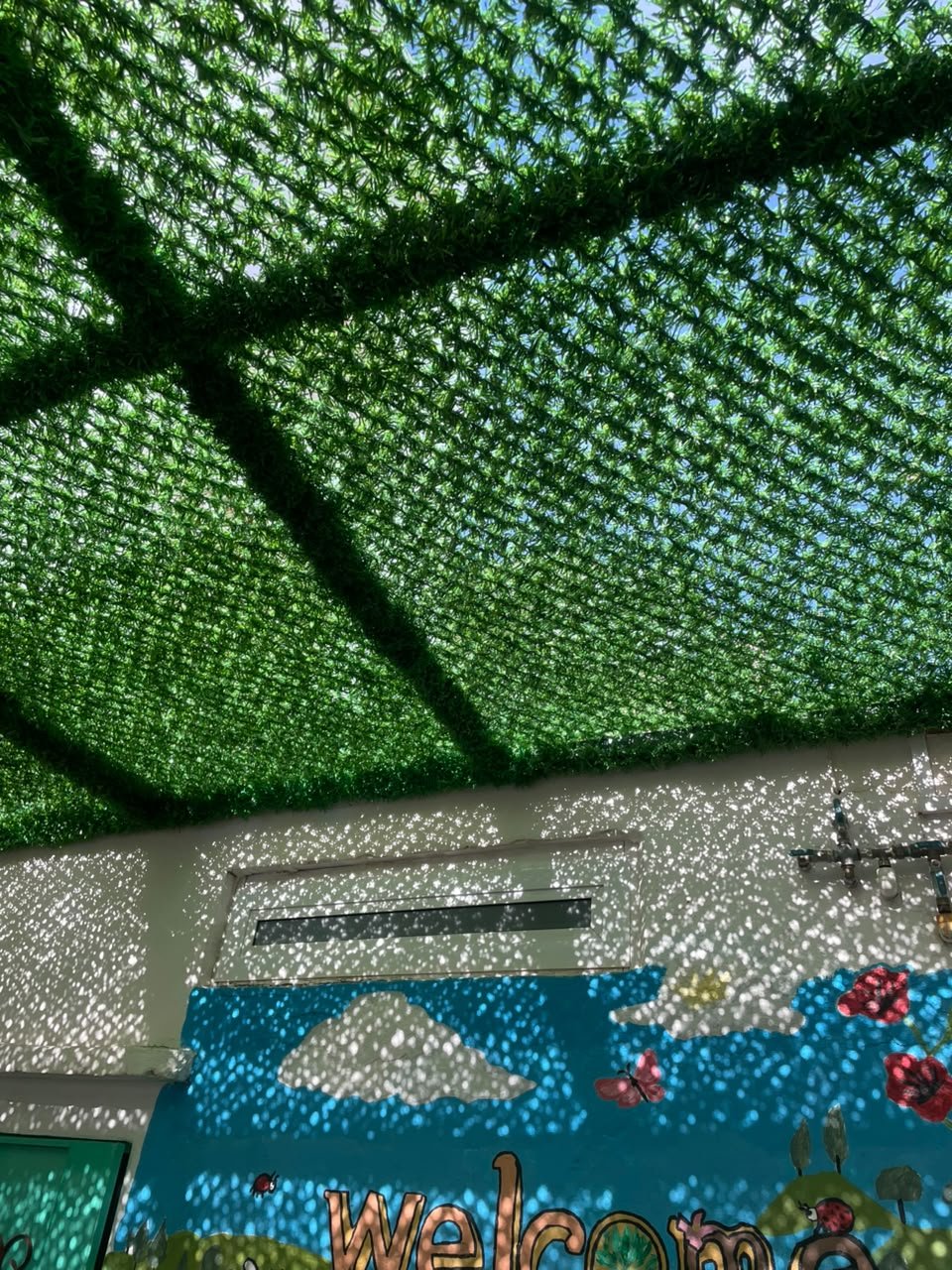 Grillage gazon — vue 3